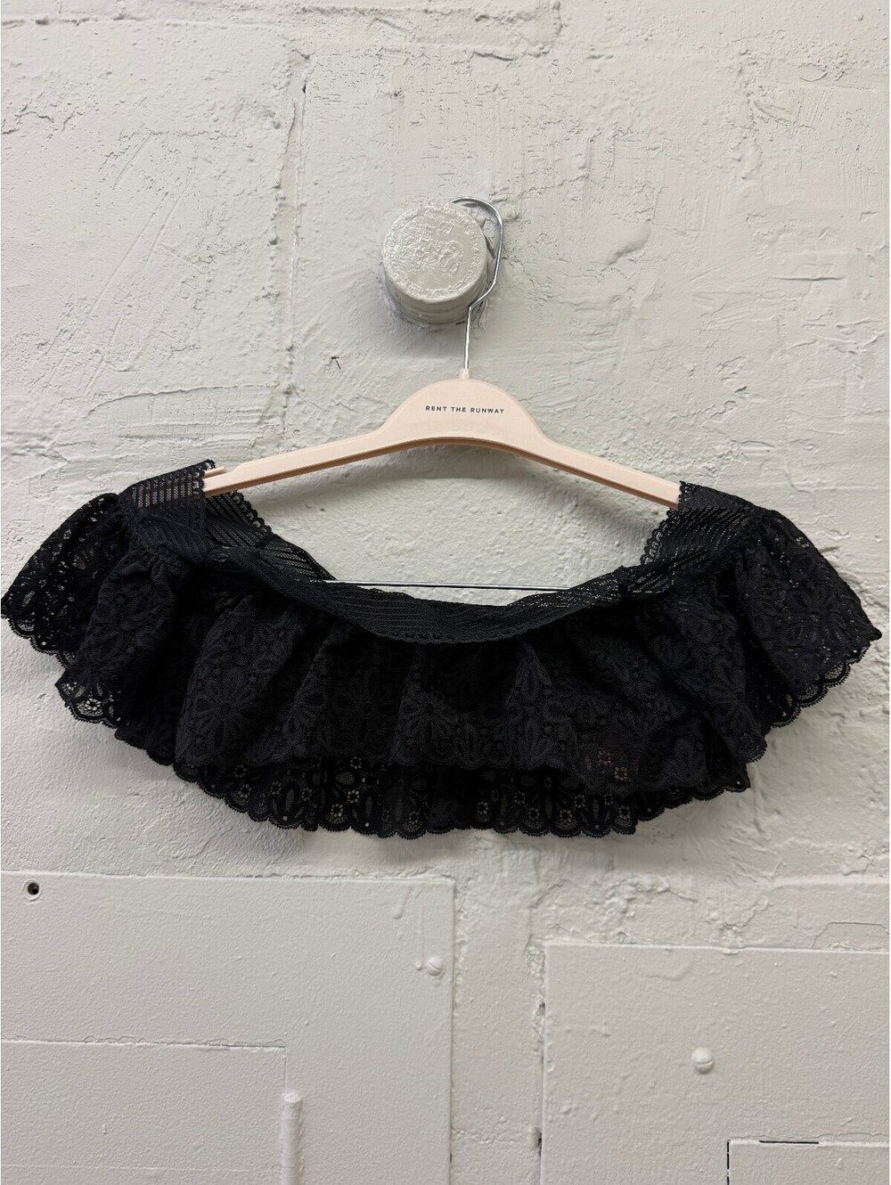 Victoria's Secret Black Lace Off-the-Shoulder ruffle Flounce Bralette